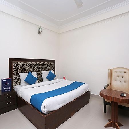 Oyo 10425 Queens Pearl Inn Dehradun Eksteriør bilde