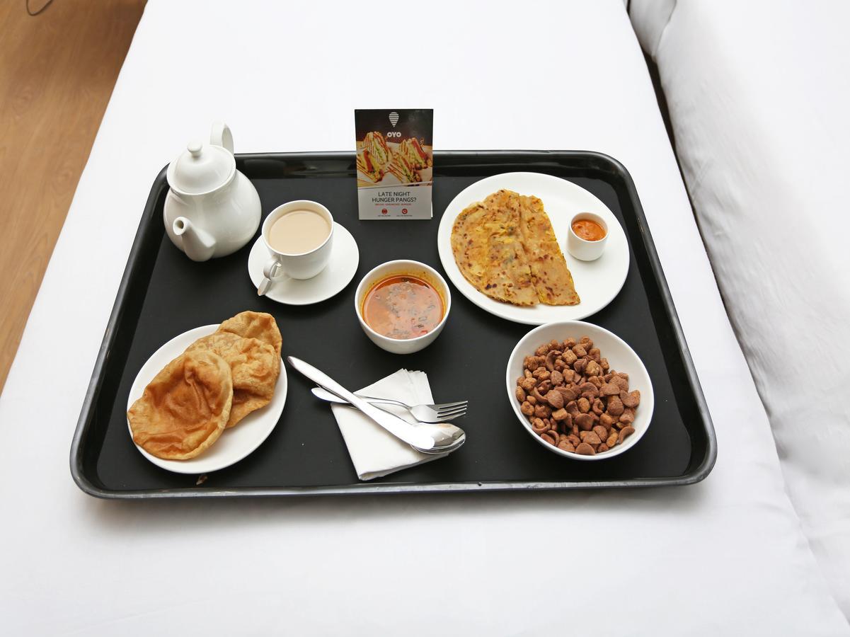 Oyo 10425 Queens Pearl Inn Dehradun Eksteriør bilde