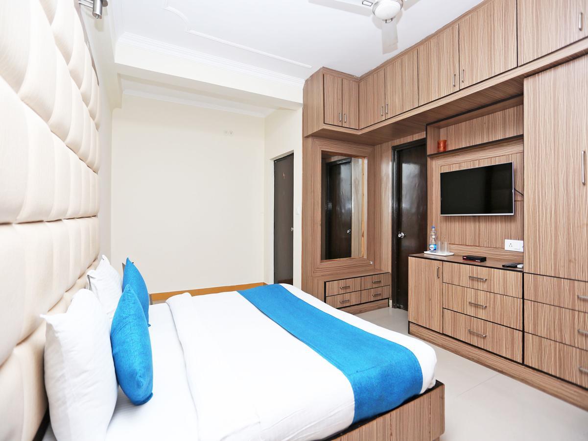 Oyo 10425 Queens Pearl Inn Dehradun Eksteriør bilde