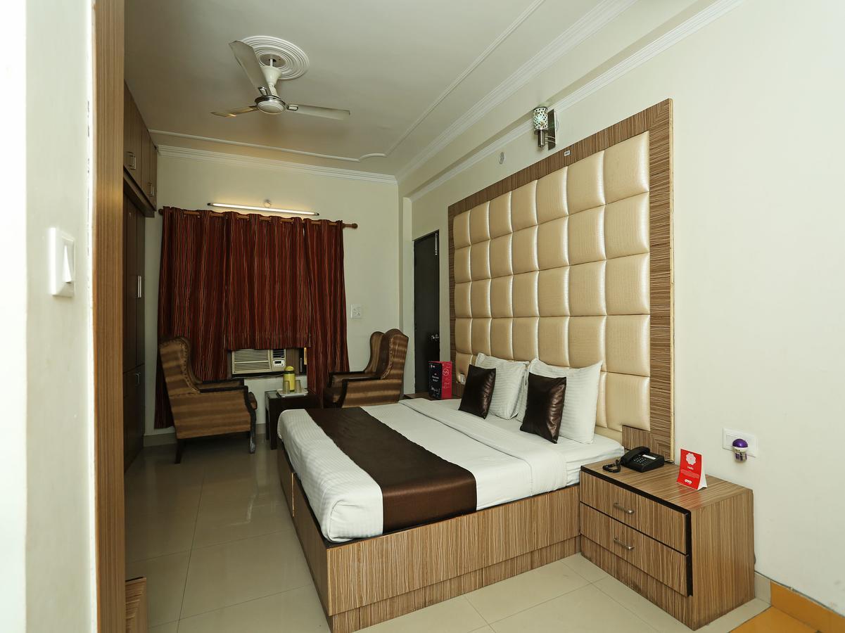 Oyo 10425 Queens Pearl Inn Dehradun Eksteriør bilde